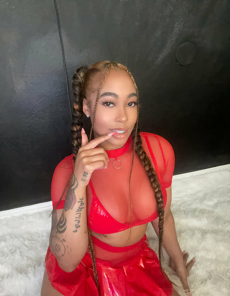 dymendxrosae hot actress gallery