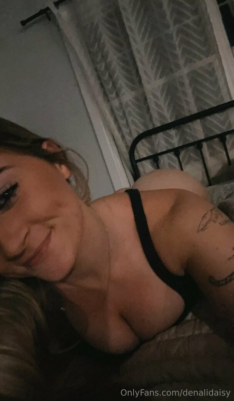 Denalidaisy naked actress img