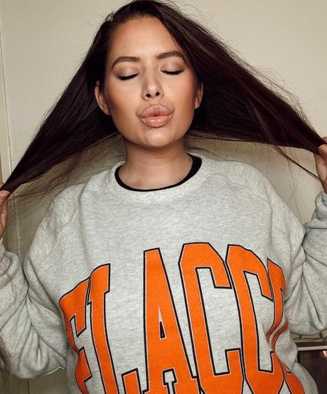 lindseyyok naked actress picture