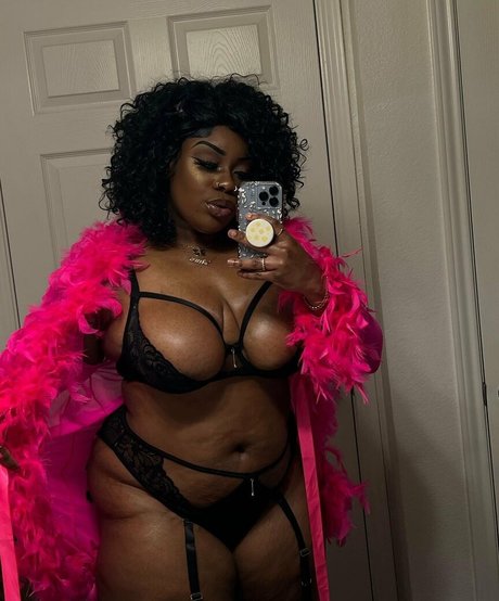 ILookLikeBaae free star galleries