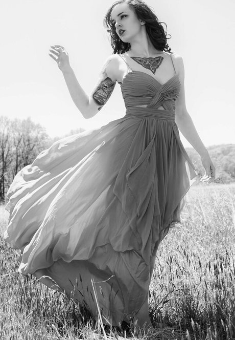 Angelika Koch hot actress img