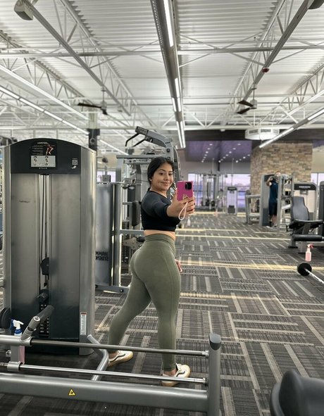 Gabrielamhdzz model free galleries