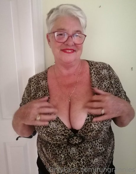 fungrannies pornstar hot pics