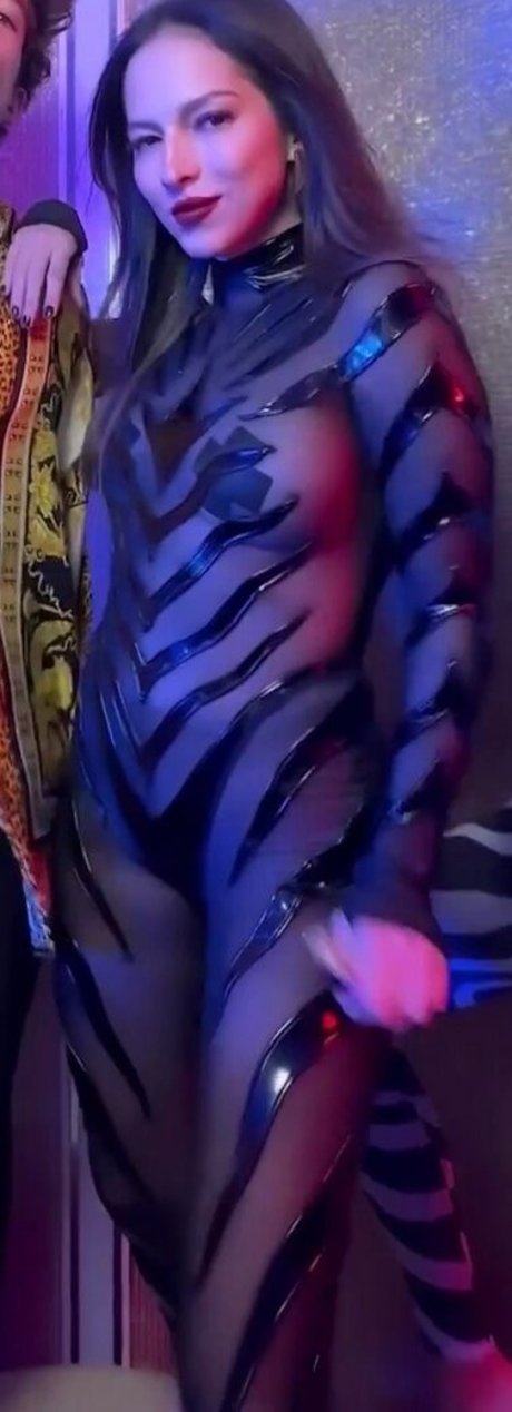 Paty Cantu sexy model images