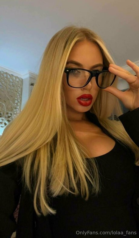 lolaa fansvip star art archive