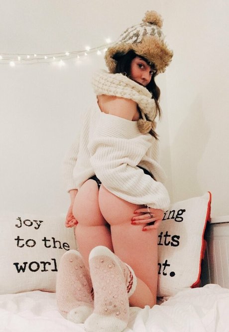 heyashleytea erotic model pic