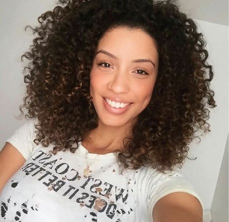 Christina Santini model art galleries