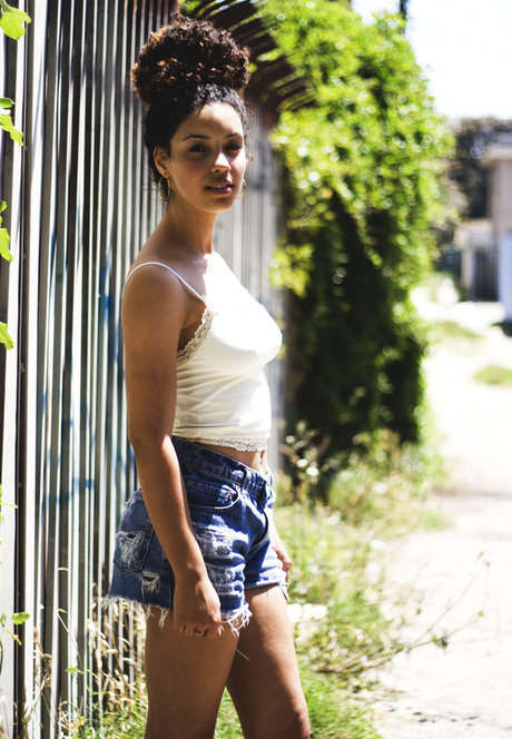 Christina Santini star exclusive picture