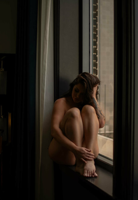 sjbasically model pornographic picture