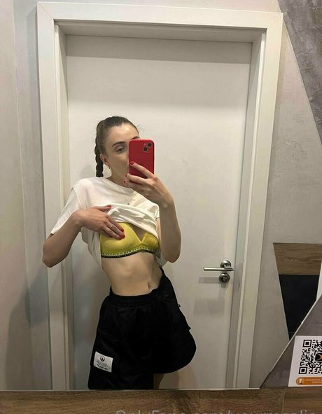 yourrosalia model best photos