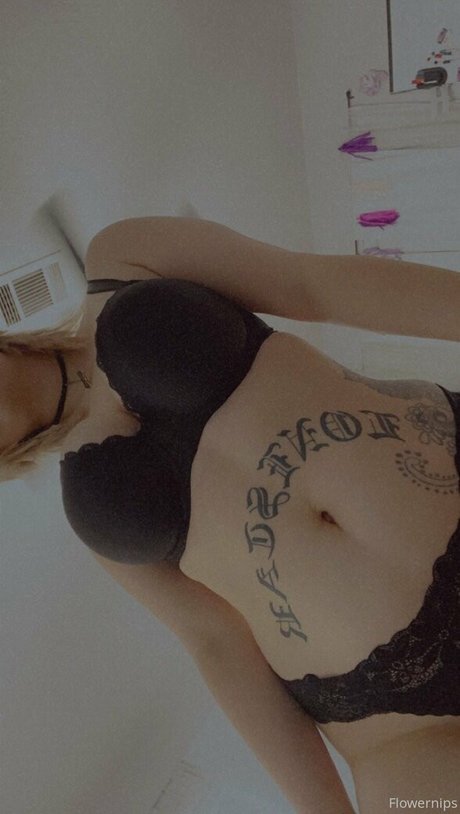 flowernipsx nudes actress image