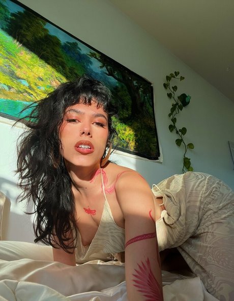 Vanessavenus21 sexy pornstar images