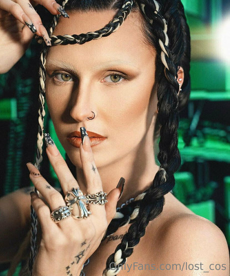 lost cos porn star img