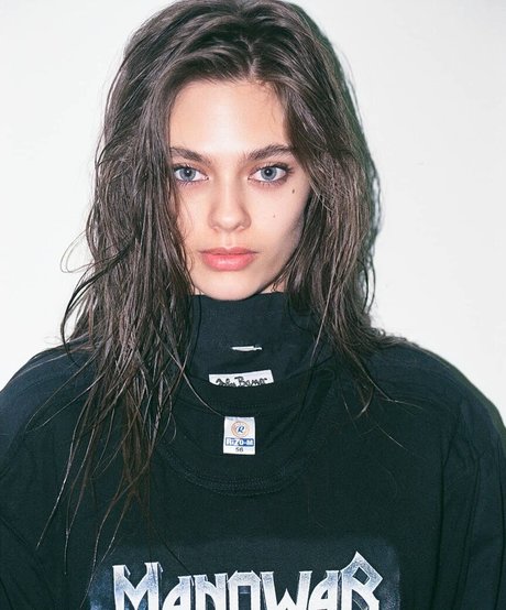 Alexandra Moskaleva nude model photo