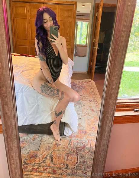 kelseyannefree nice model images