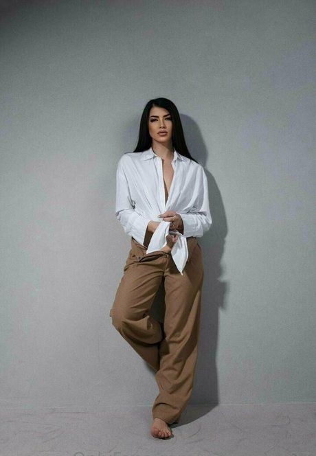 sweeetest jenny model adult image