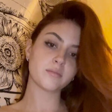 misstoohottohandle best model pictures