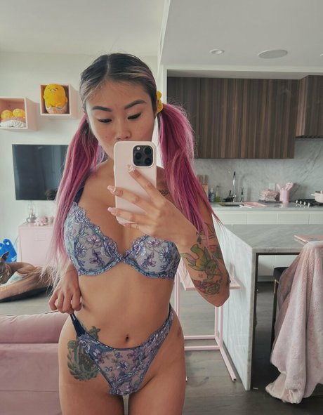 lolatessa model adult picture