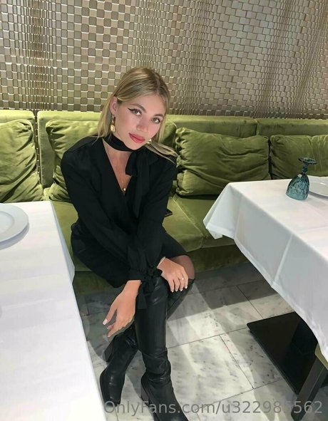 sandraa love star adult galleries