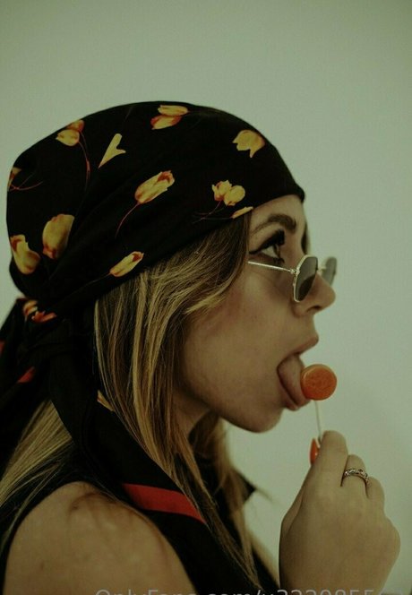 sandraa love perfect star pics