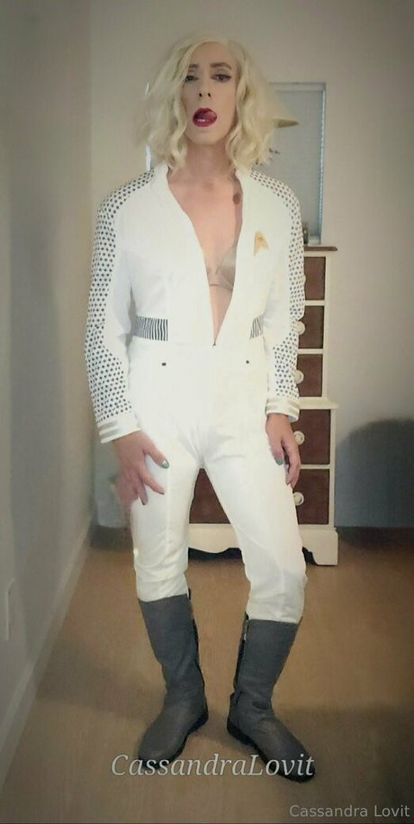 cassandralovit nudes model picture