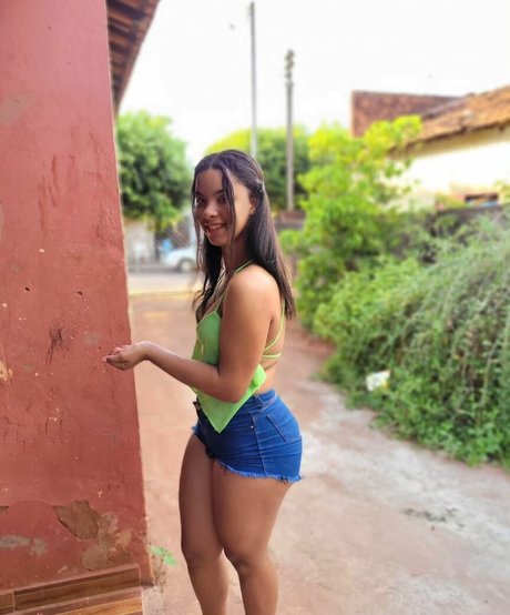 lucyluxonlyyyyy nice star image