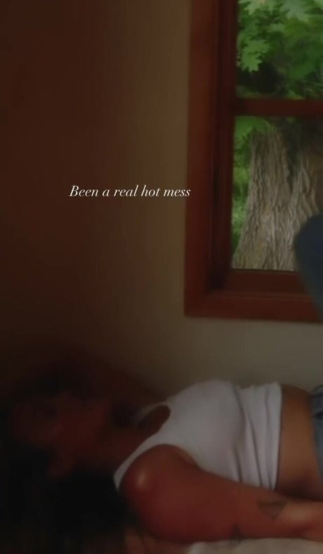 Sophia Scott star nudes photos