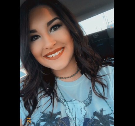 Aisley Montgomery model best images