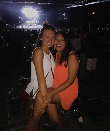 Logan Brickhouse model high quality pic