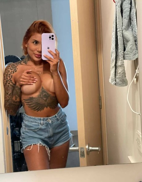 Isabella Nourie nude pornstar img