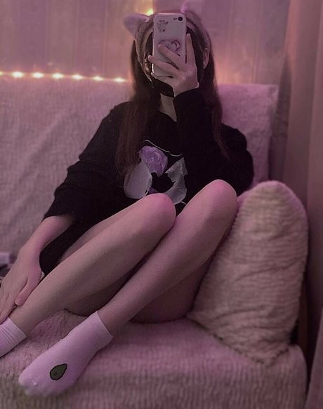 Niso4ka naked model pictures