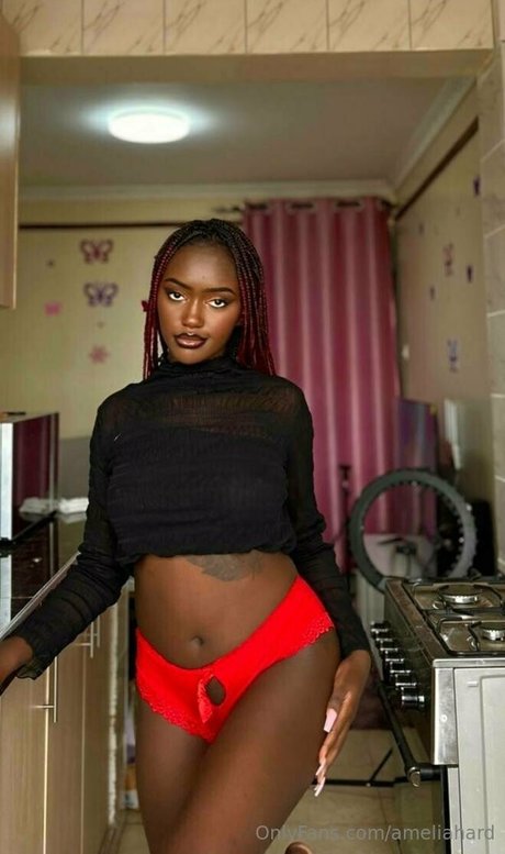 ameliahard actress picture