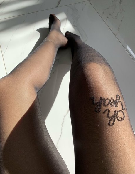 sophiatheminxfetish hot star pics