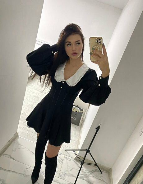 milana diamond nude model galleries