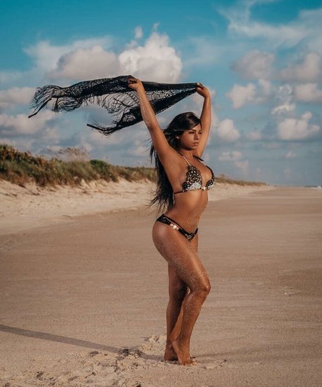 Renee Michelle free model archive