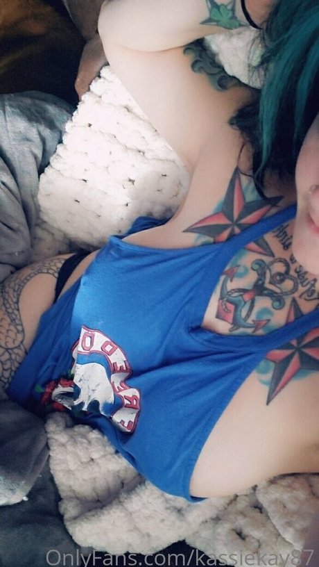 kassiekay87 naked actress pictures