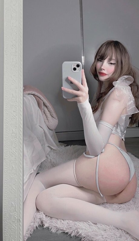 Romllr pretty star pics