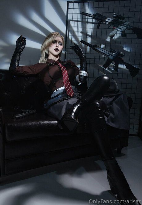 mature latina onlyfans nude image