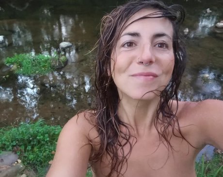 Angela Lavilla Canedo nude model img