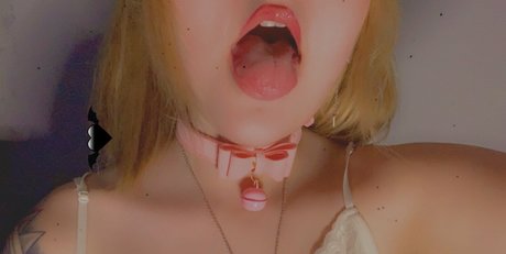 emiliarenblue pornstar nudes photos