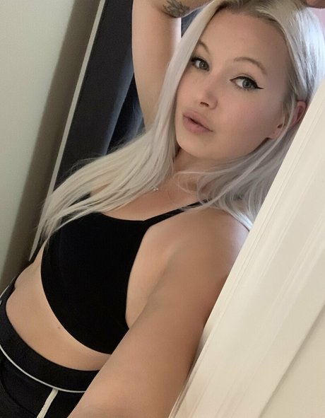 lexaaknox pornstar erotic pic