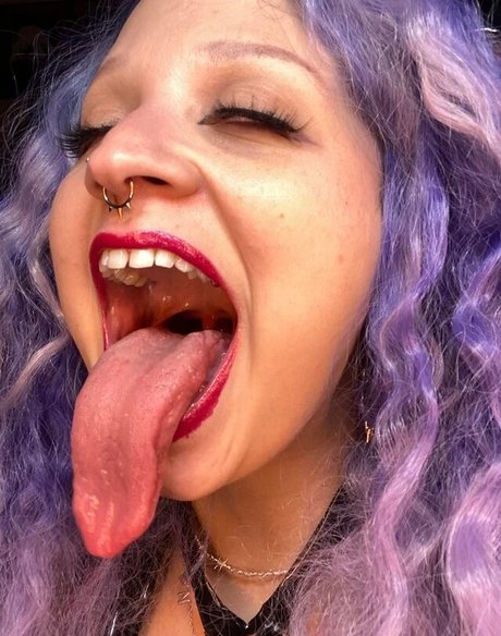 Long Tongue Fetish model hot photo