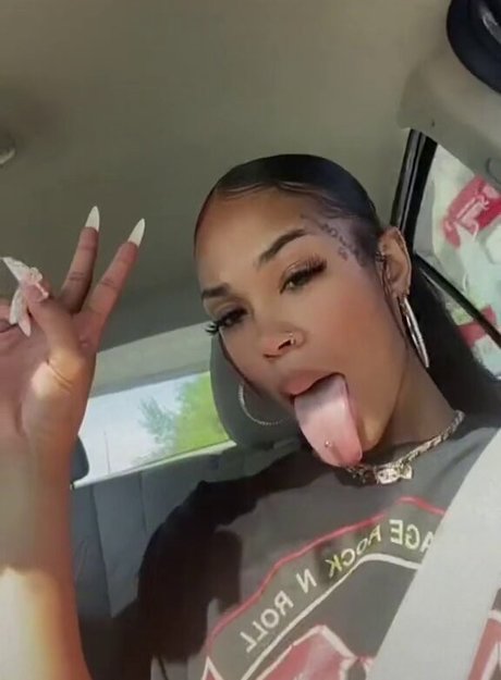 Long Tongue Fetish perfect model photo