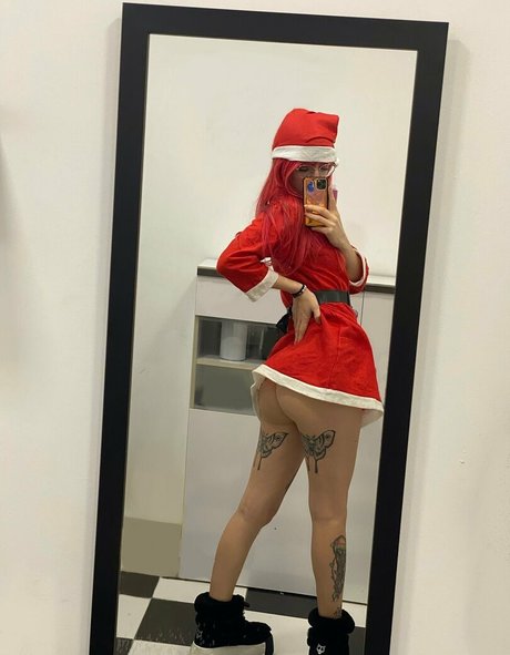 onnavee naked model photos