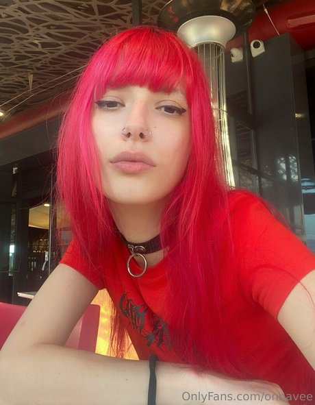 onnavee free actress pictures