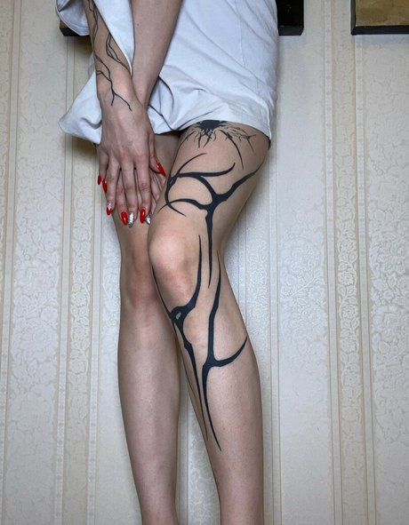 Elis222 pornographic star photo