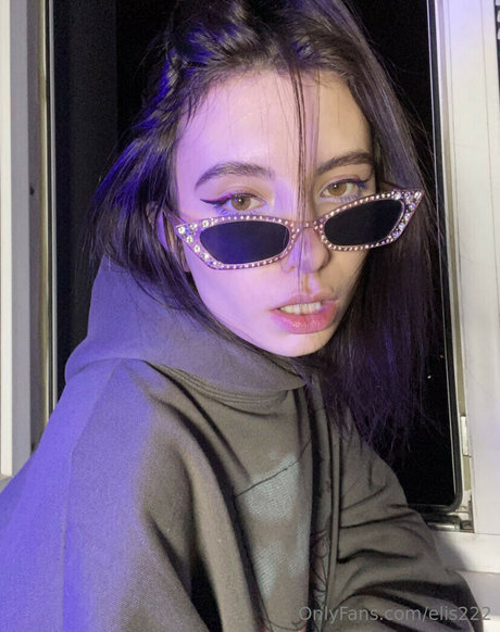 Elis222 perfect star pic