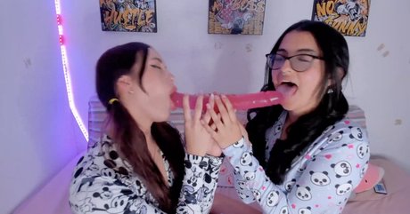 Daphne C model nice picture