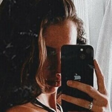 Mollymacc pornstar photos