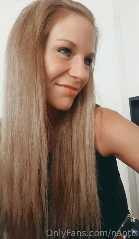 nantis free pornstar pictures